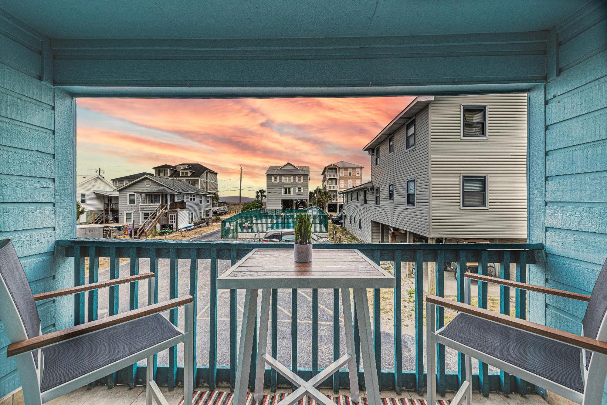 Hang Ten Hideaway, Pool, Condo, Parking - 6 Person Max Occupancy Carolina Beach Buitenkant foto